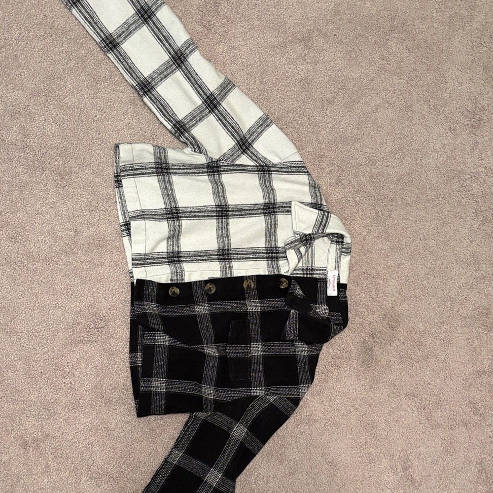 Plaid Teddy Jacket - Black and White